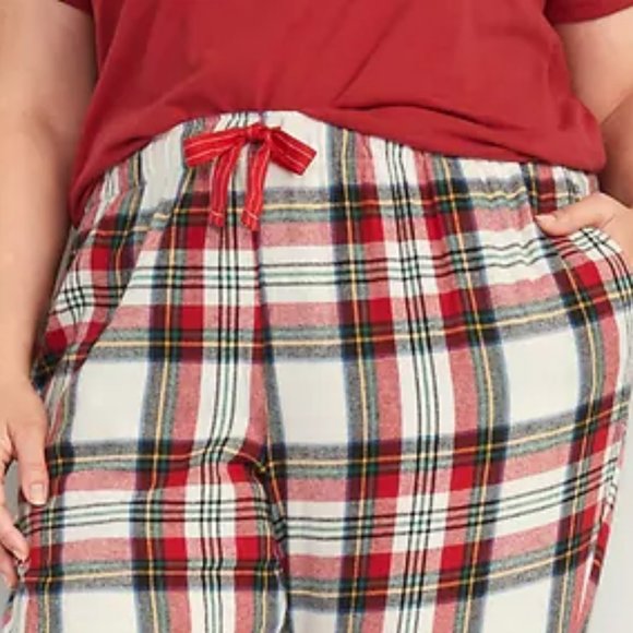Host Pick! ❤️ Flannel Plaid Jogger Pajama Pants - Picture 4 of 6